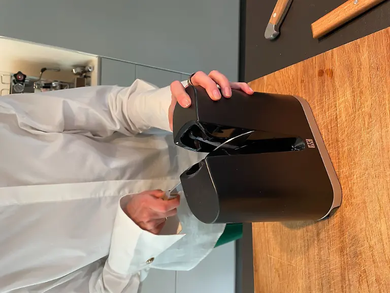 Messerschleifer Test Zwilling V-Edge.jpg